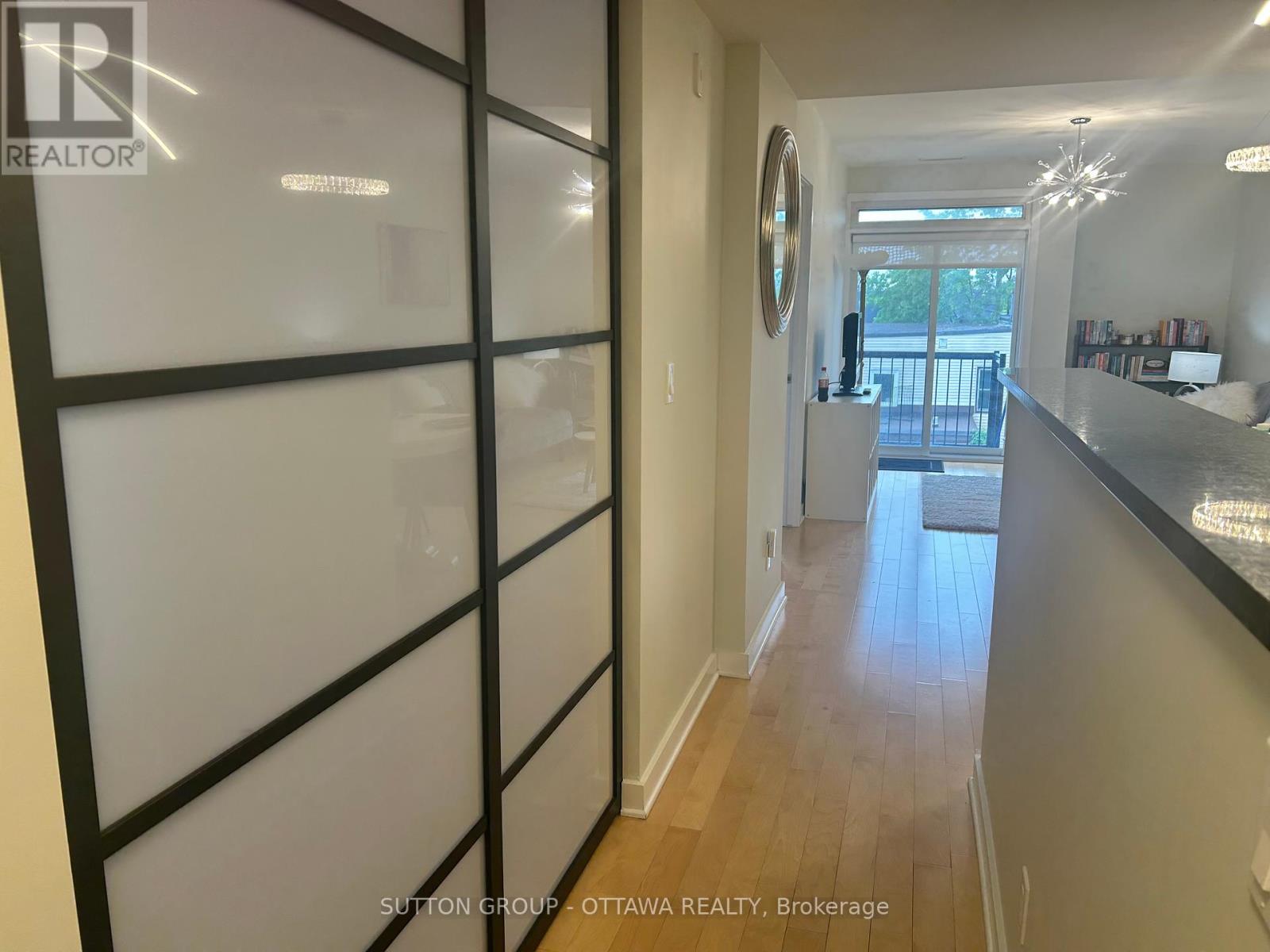 506 - 456 King Edward Avenue