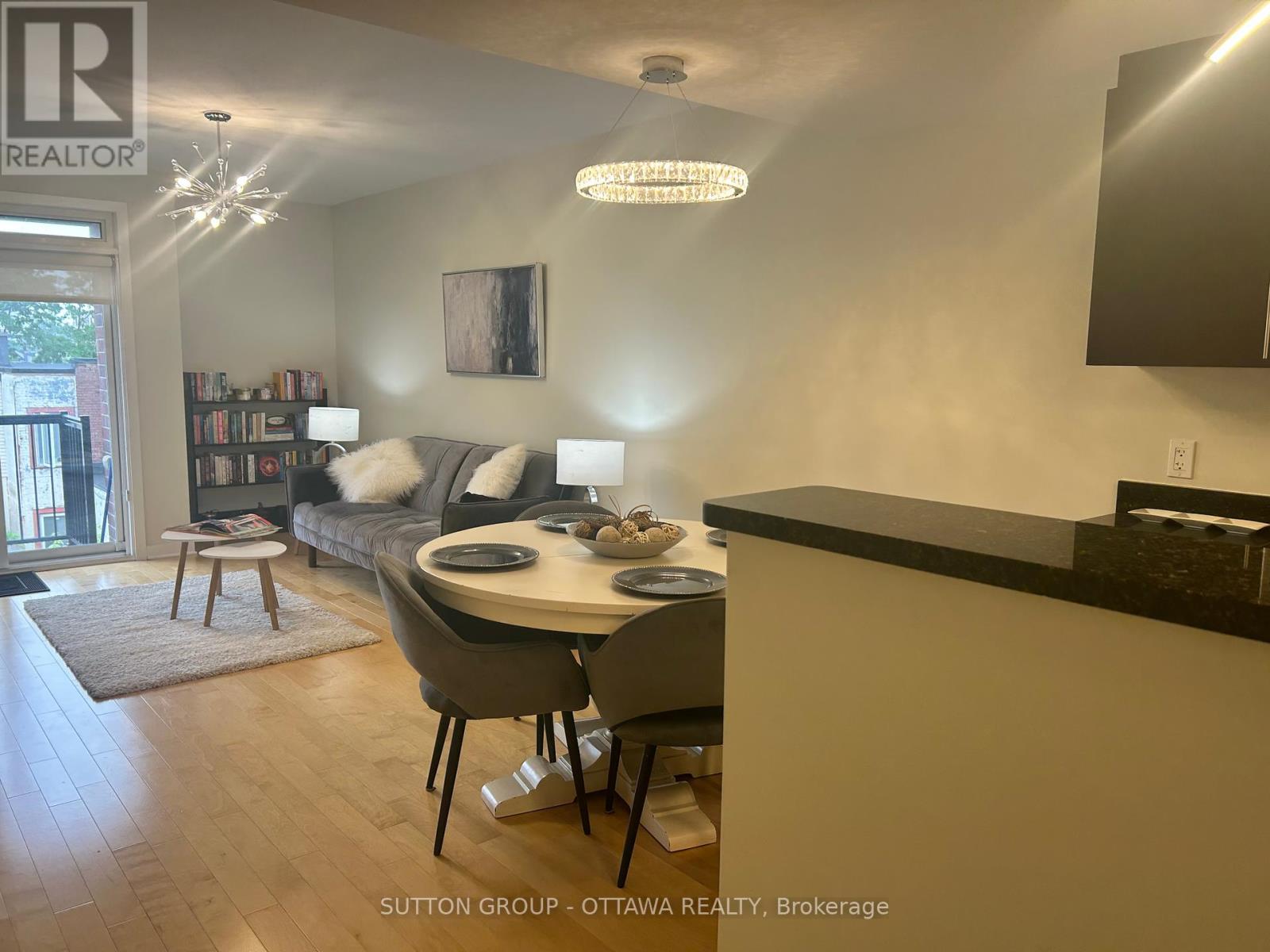 506 - 456 King Edward Avenue