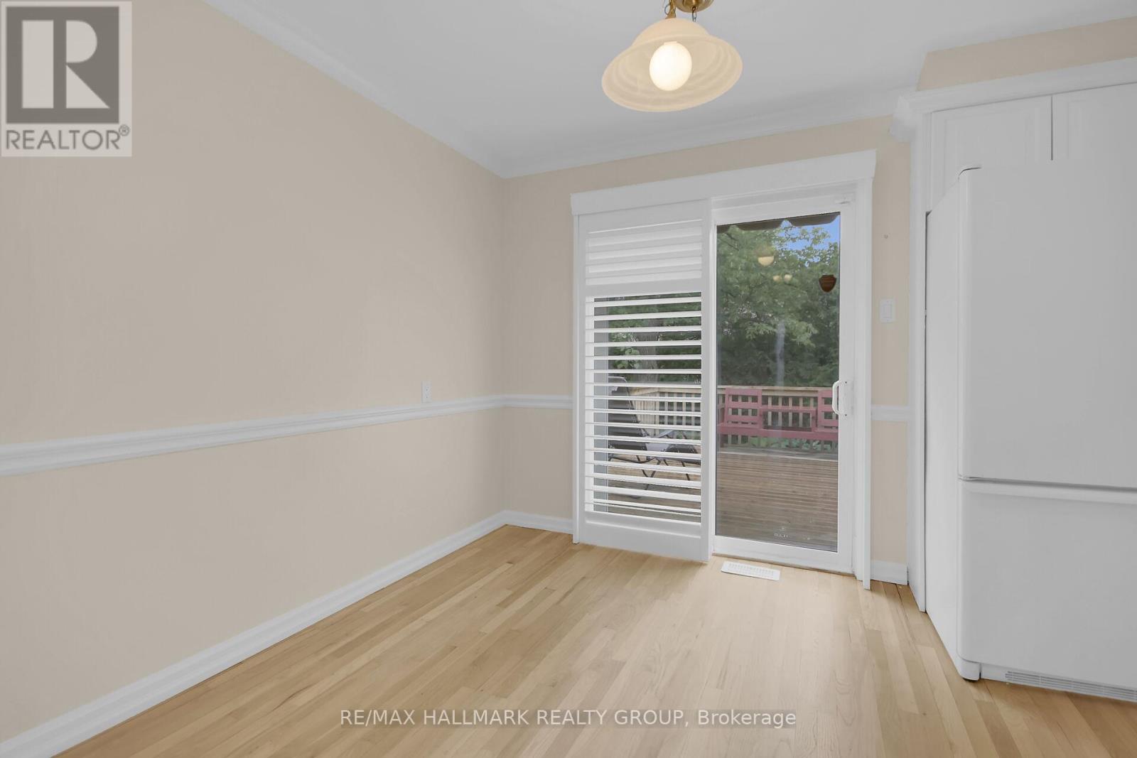 30 Brodeur Crescent