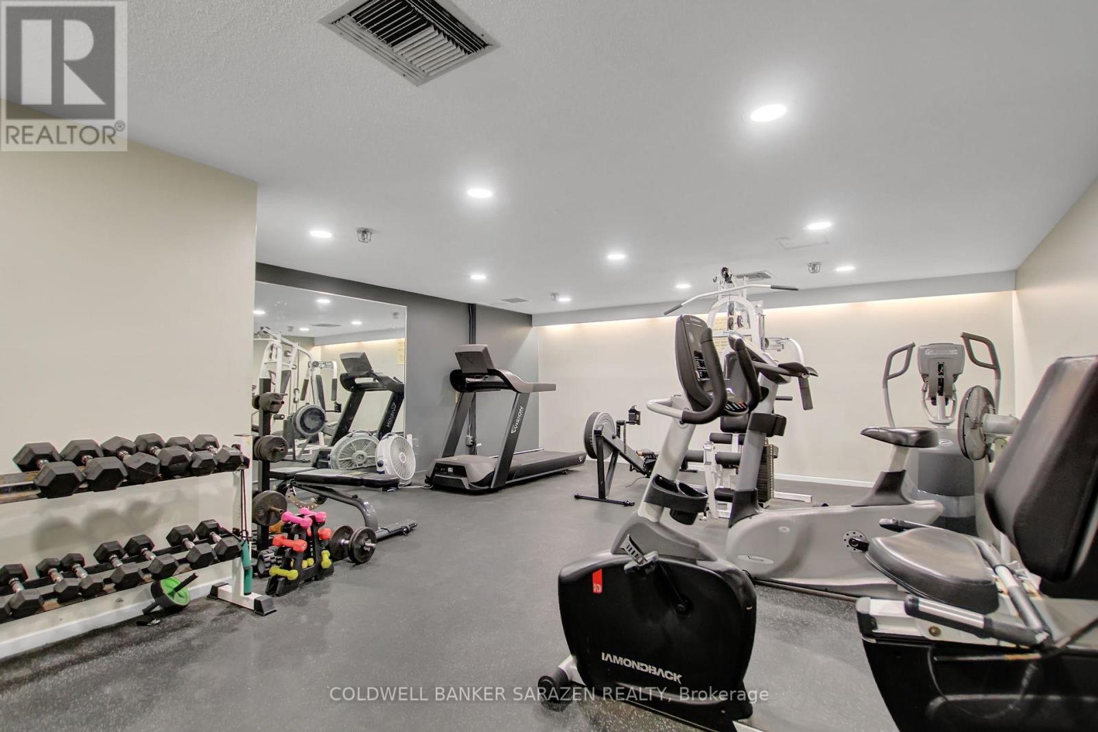 1115 - 1100 Ambleside Drive