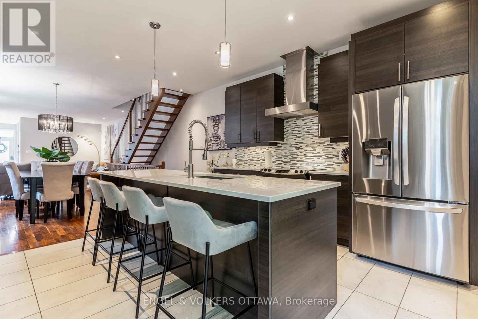 82 Pretoria Avenue