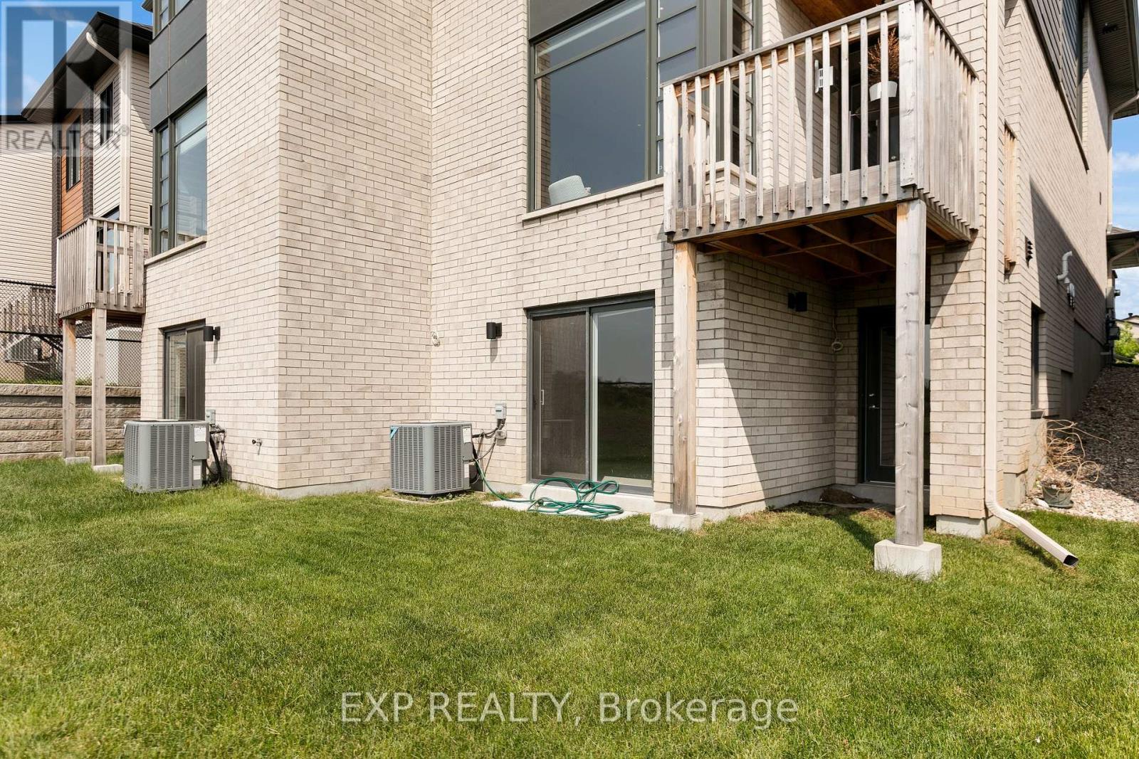 244 Shuttleworth Drive