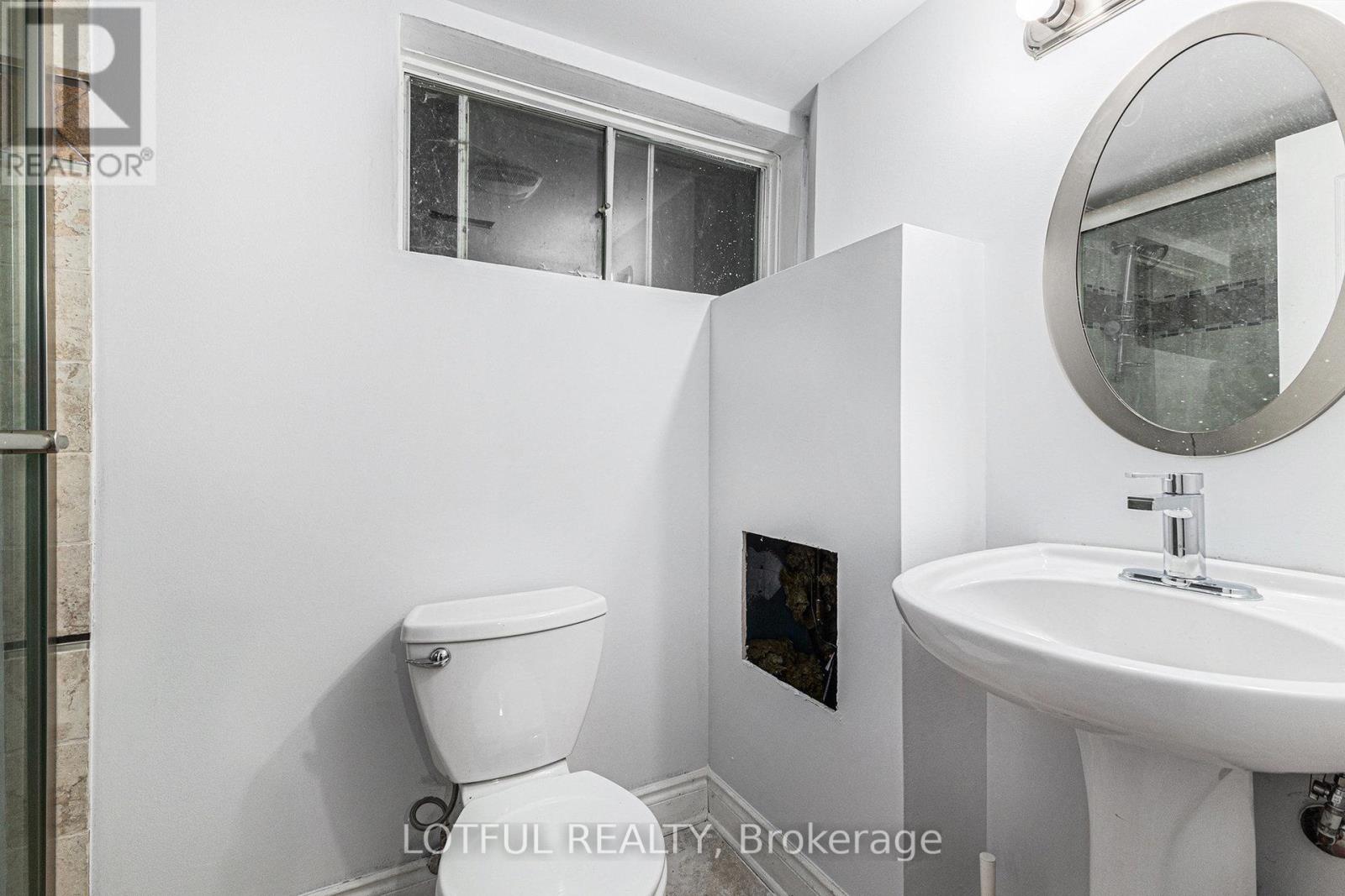 1134 Alenmede Crescent
