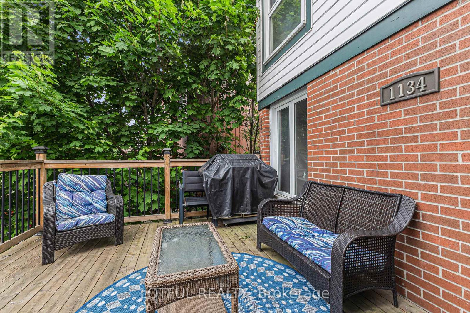 1134 Alenmede Crescent
