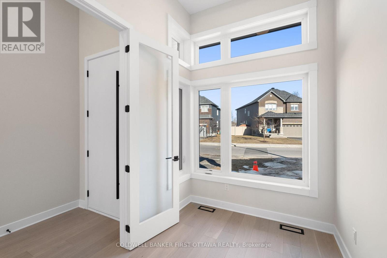 279 Enclave Walk