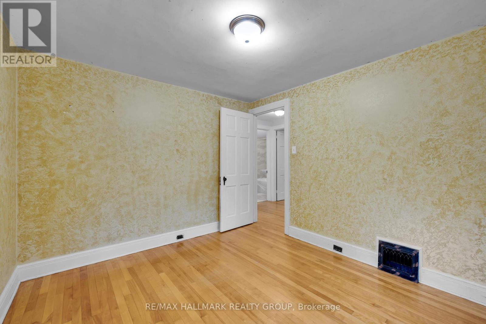 249 Old Irving Place