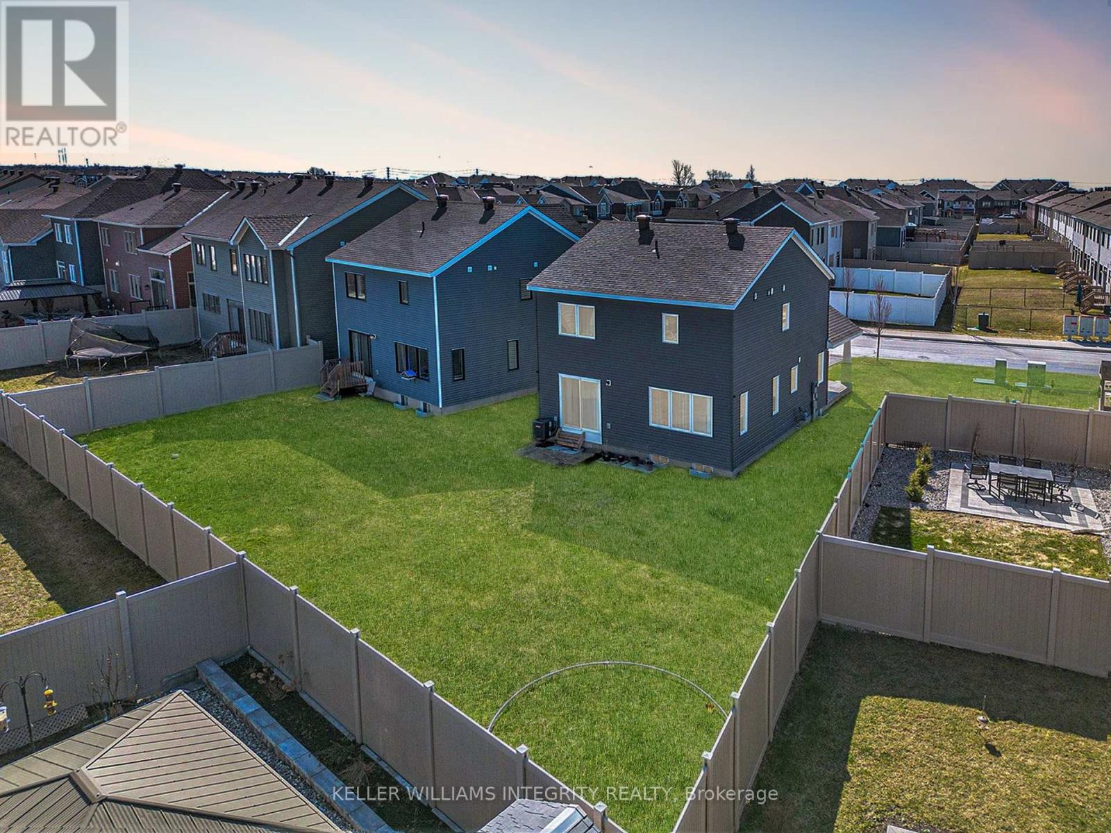 278 Haliburton Heights