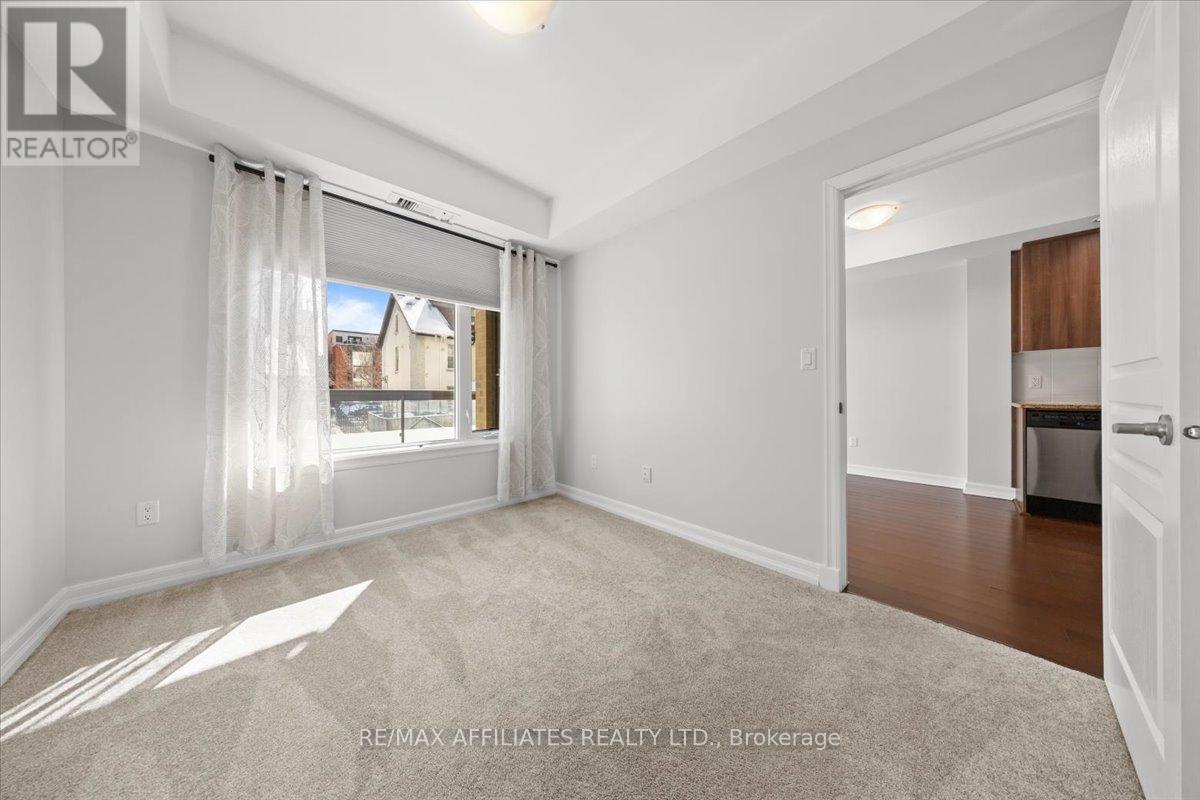 303 - 238 Besserer Street