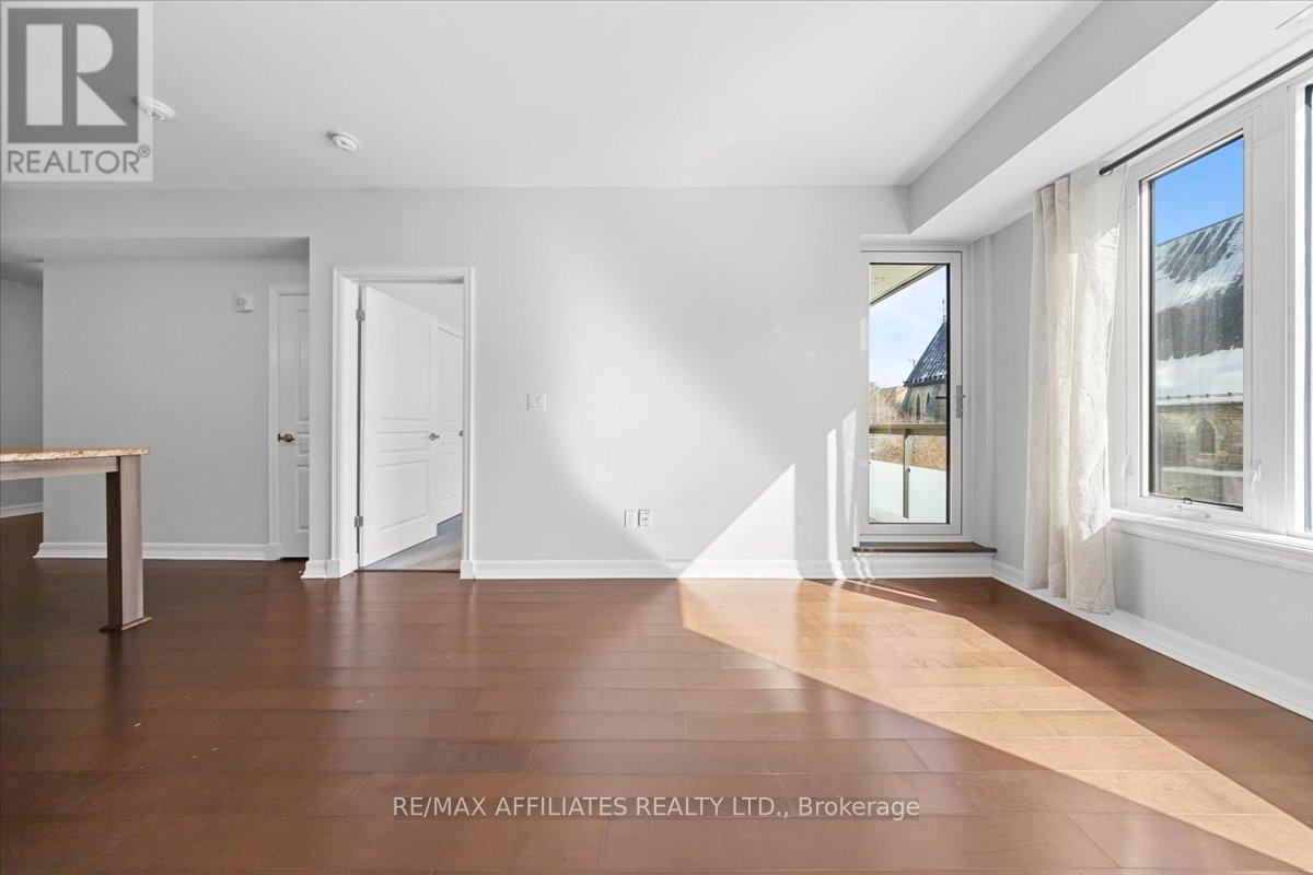 303 - 238 Besserer Street