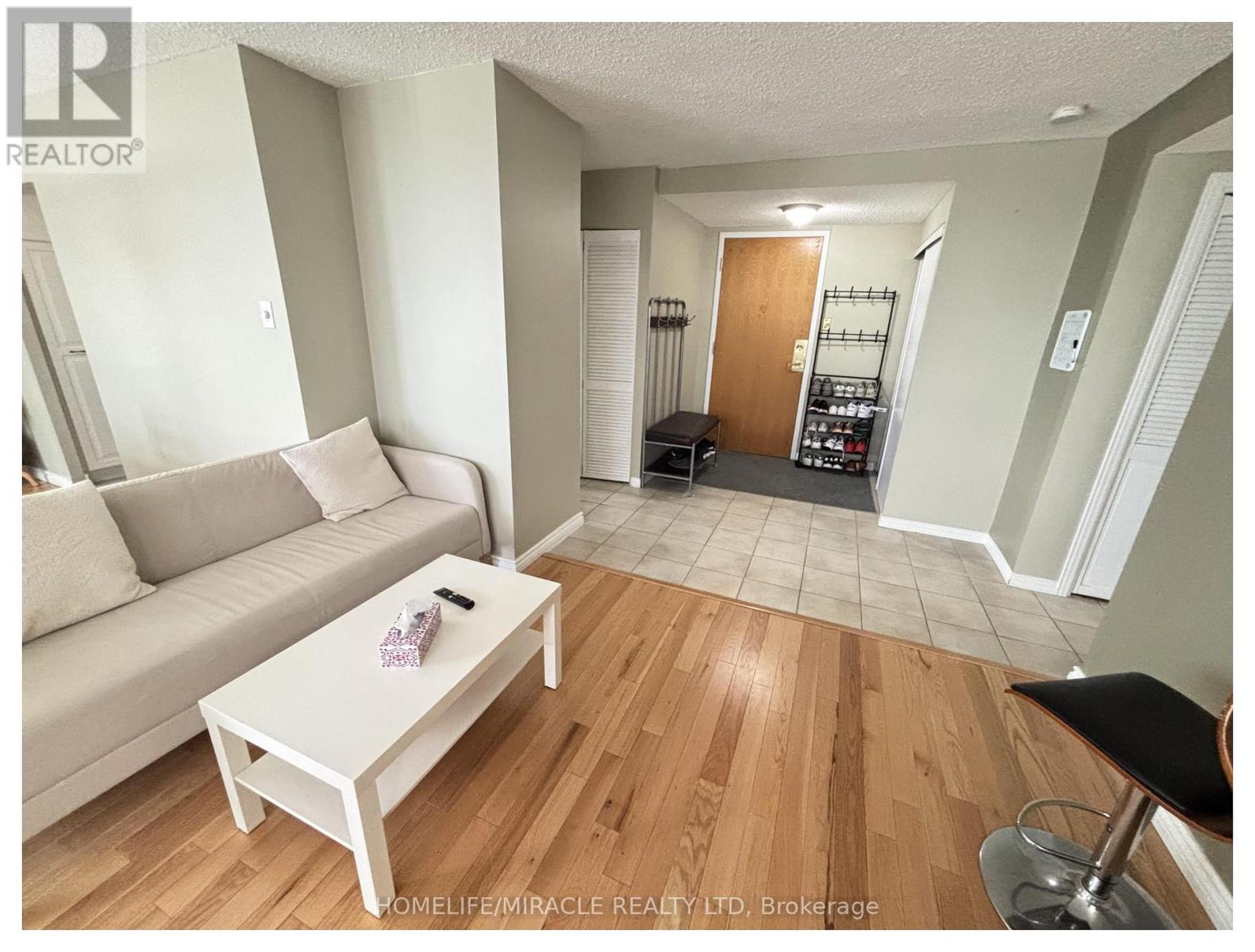 1409 - 2760 Carousel Crescent