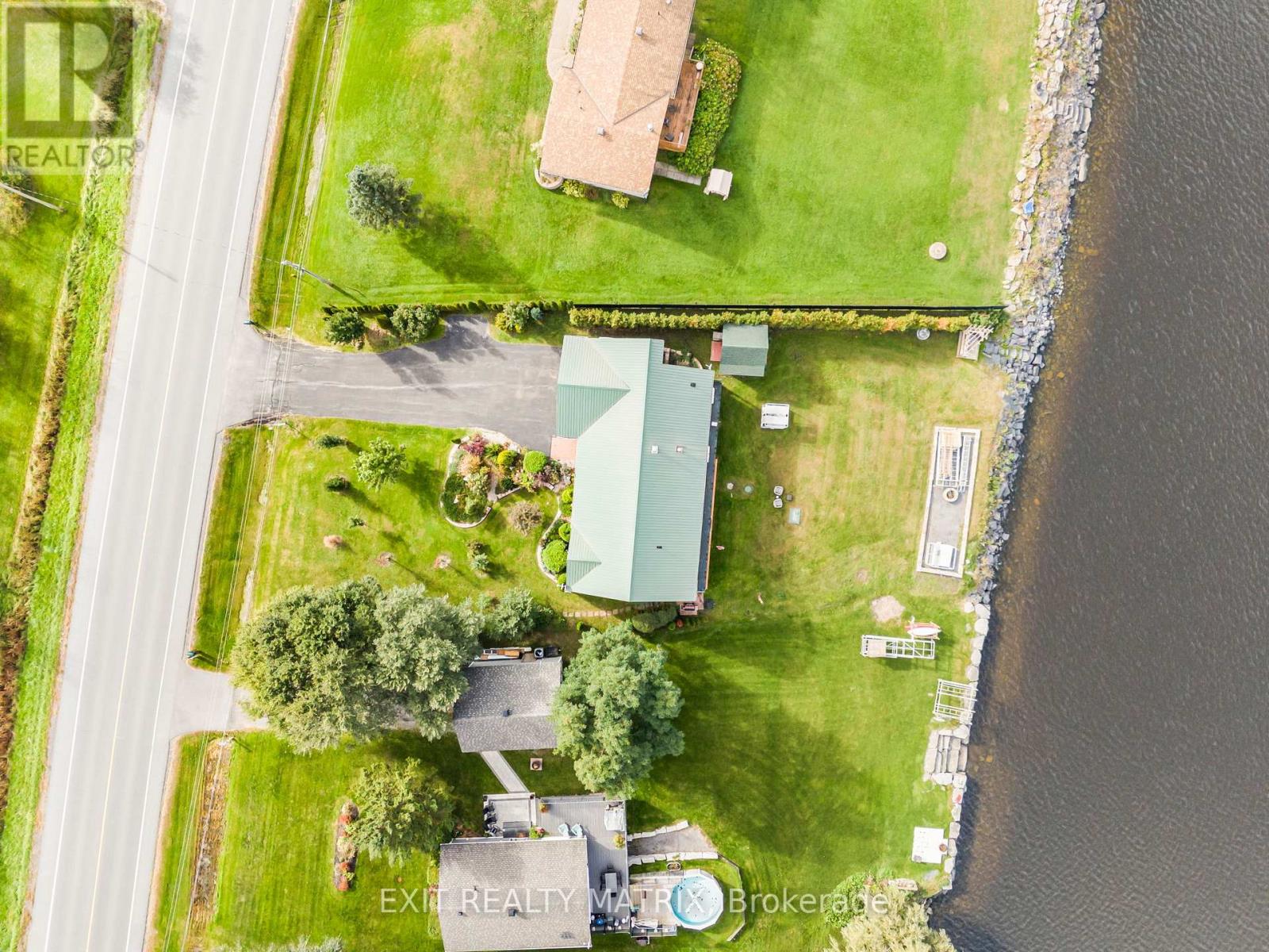 1624 Bay Road