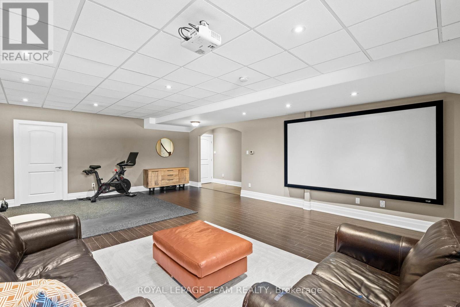 6132 Pebblewoods Drive
