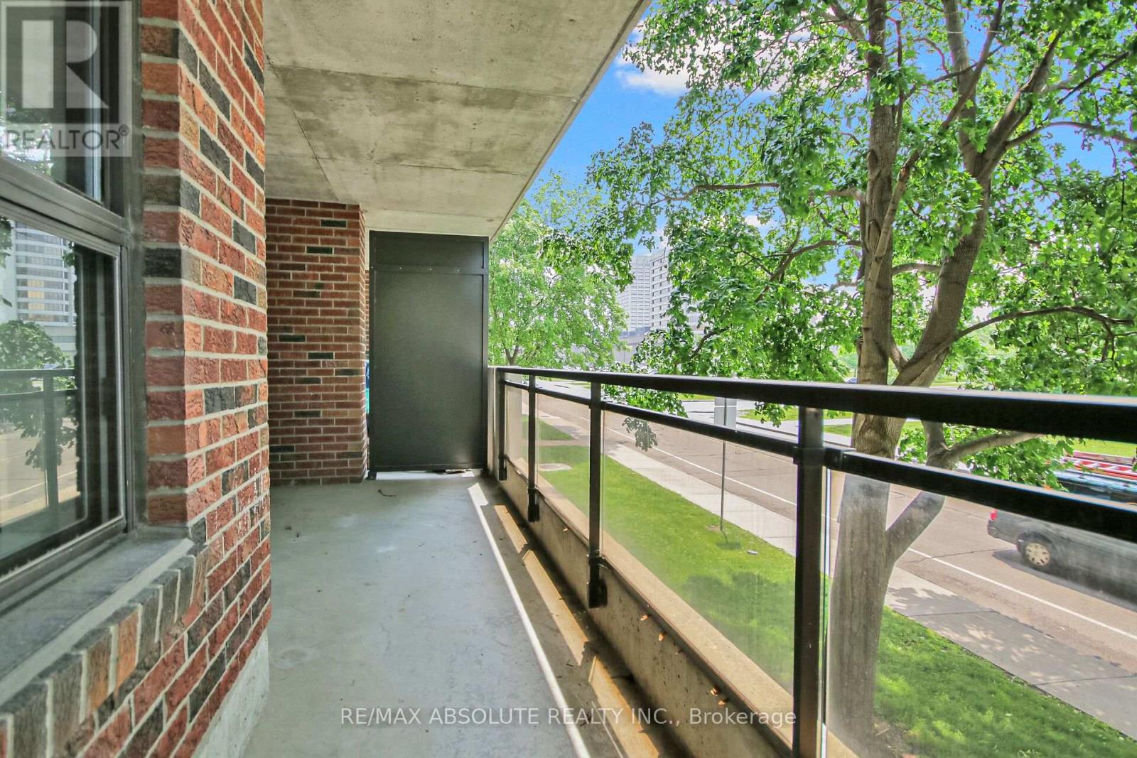 203 - 50 Emmerson Avenue