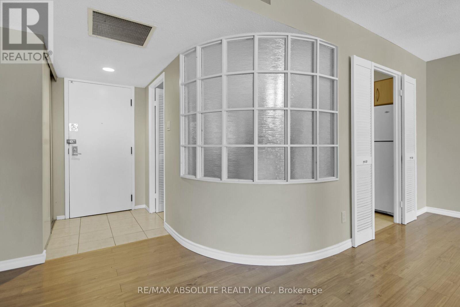 203 - 50 Emmerson Avenue