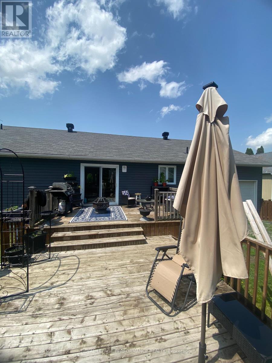 12332 County Rd 18
