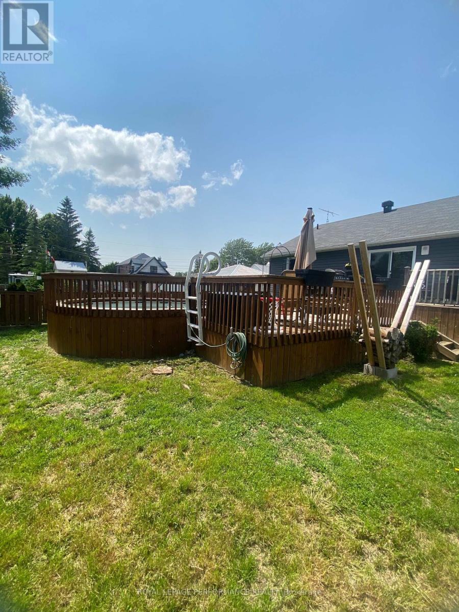 12332 County Rd 18