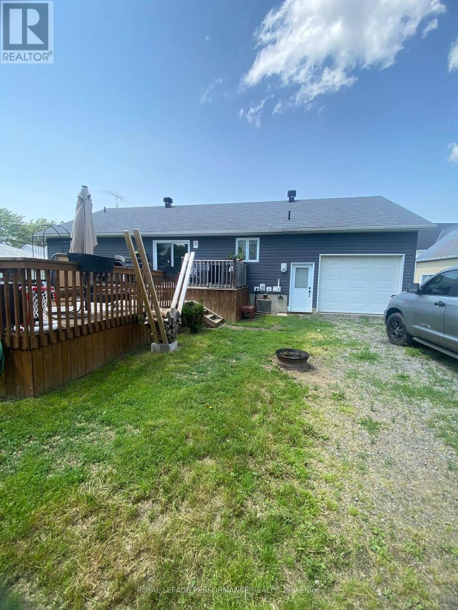12332 County Rd 18