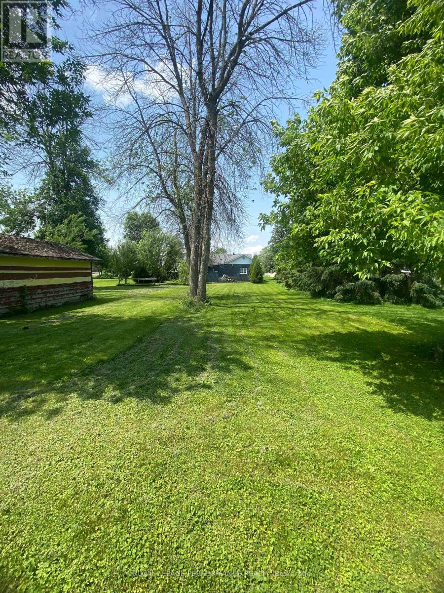 12332 County Rd 18