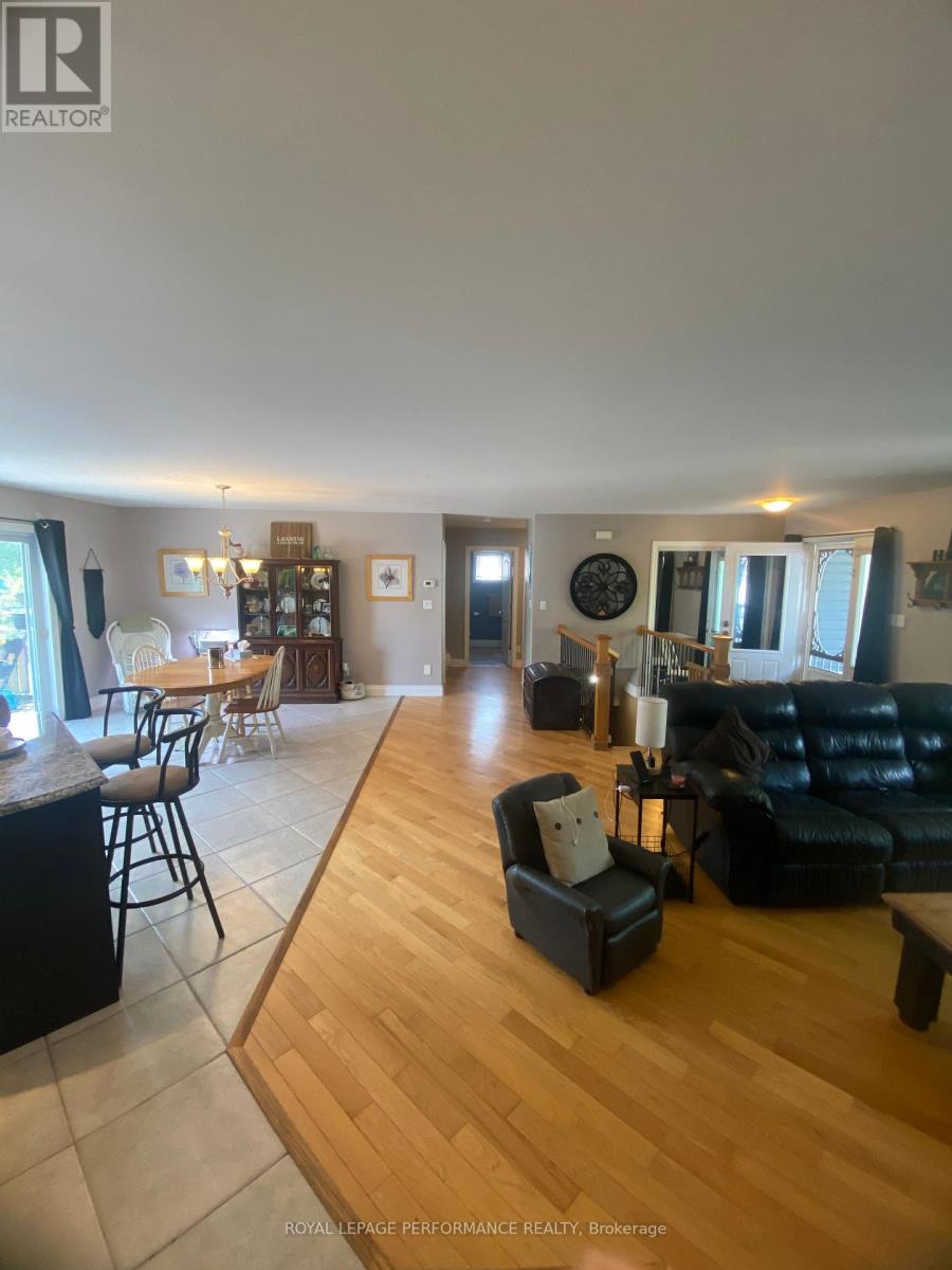 12332 County Rd 18