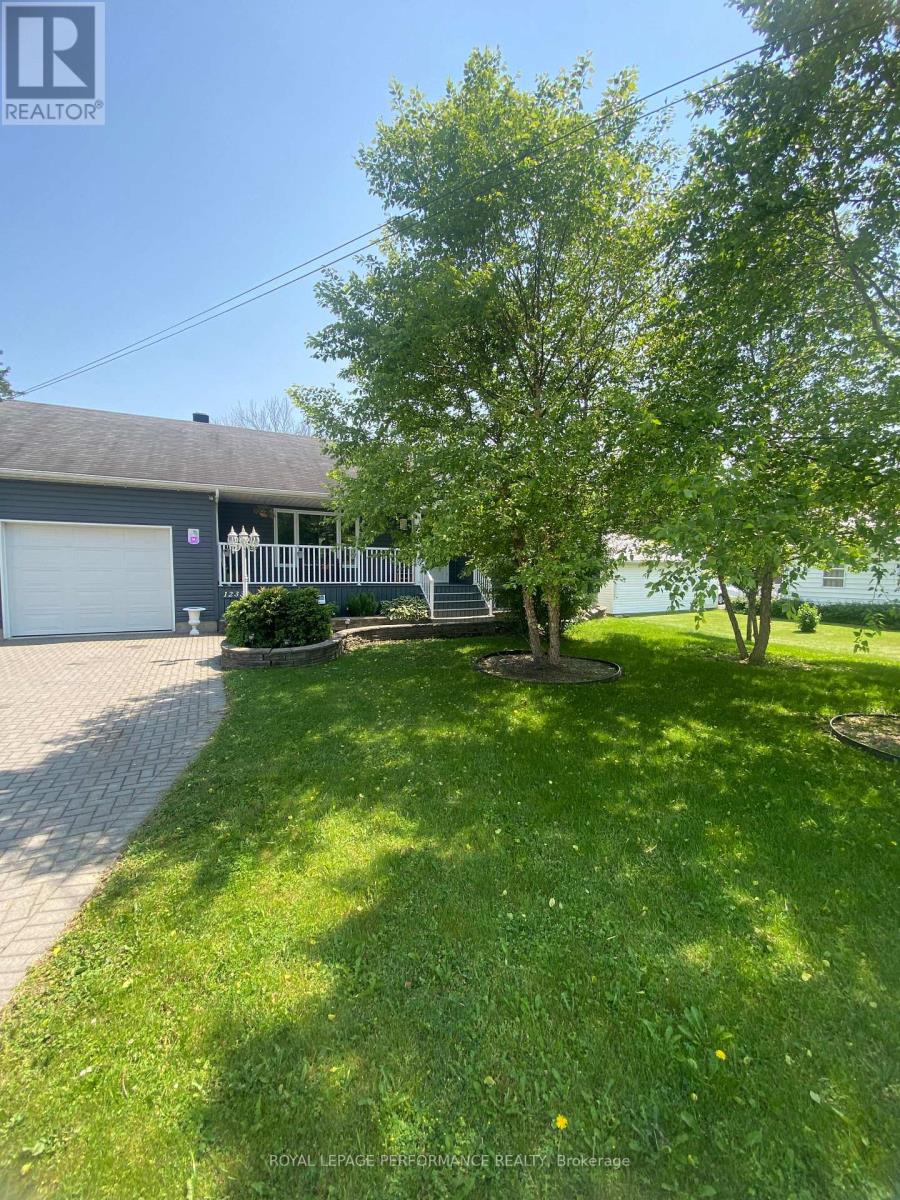 12332 County Rd 18