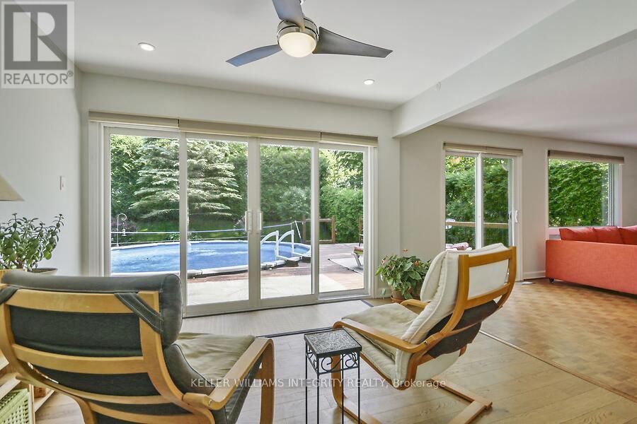 58 Lindhurst Crescent