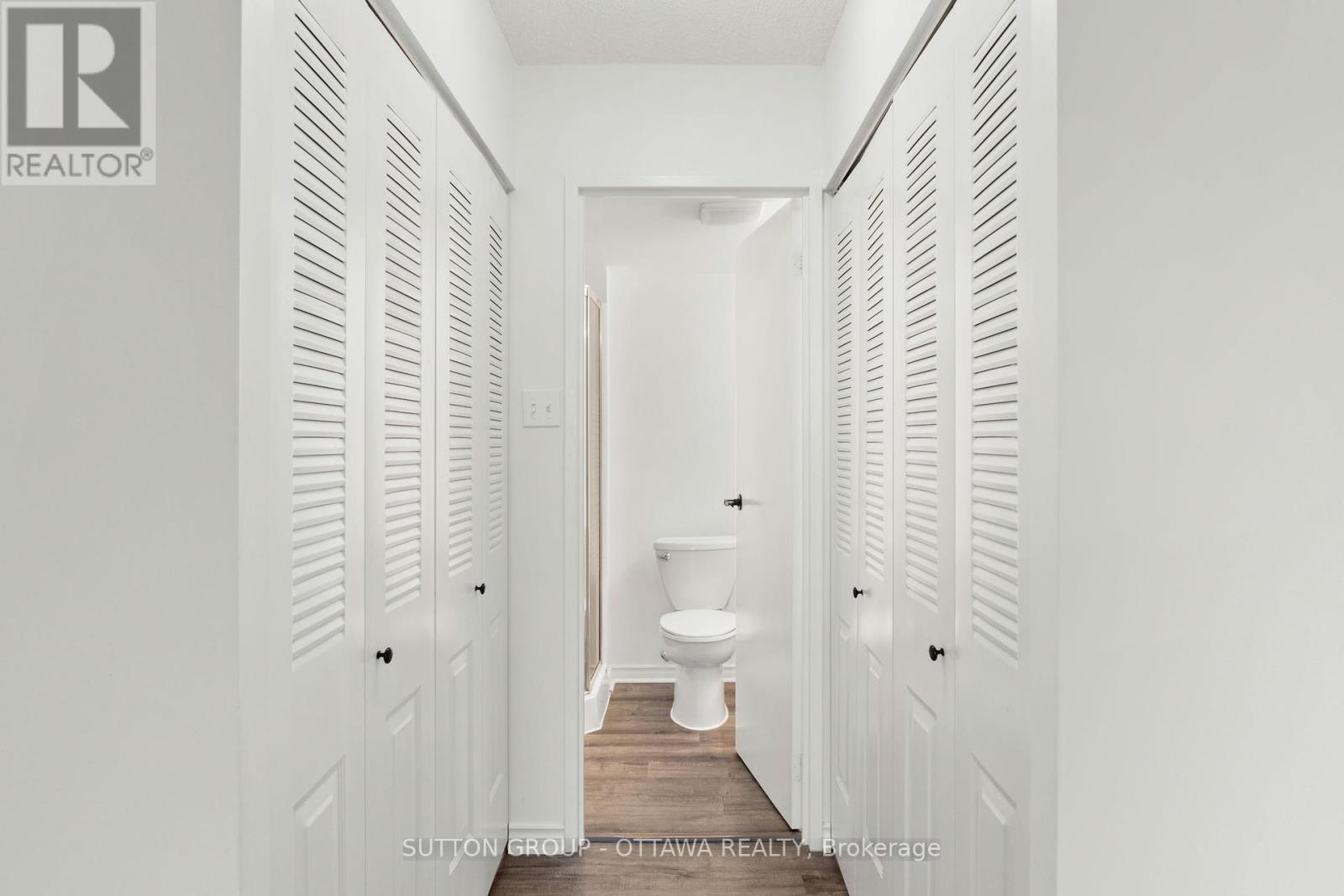 1111 - 2760 Carousel Crescent