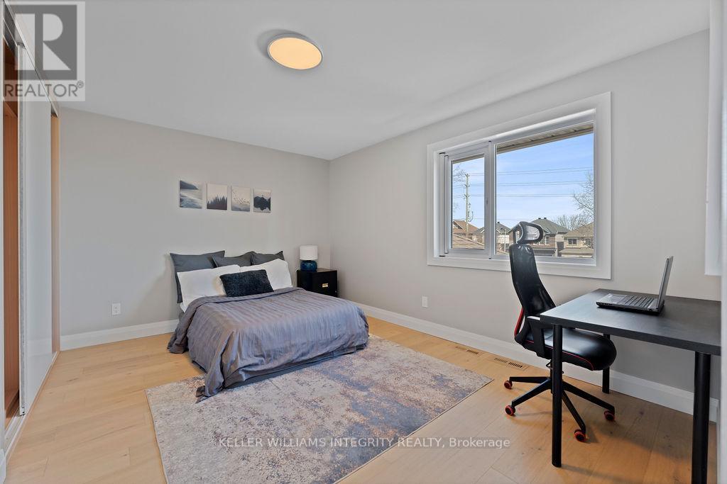 3440 Woodroffe Avenue