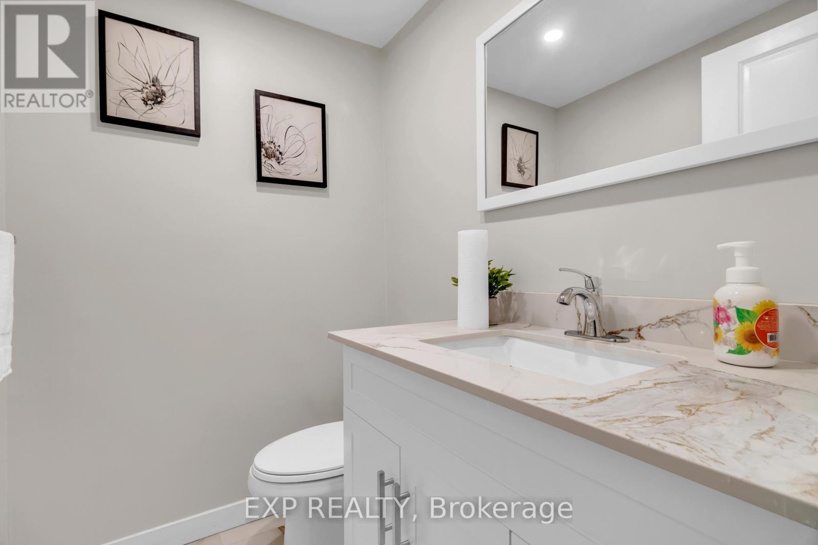 12 Bayside Private