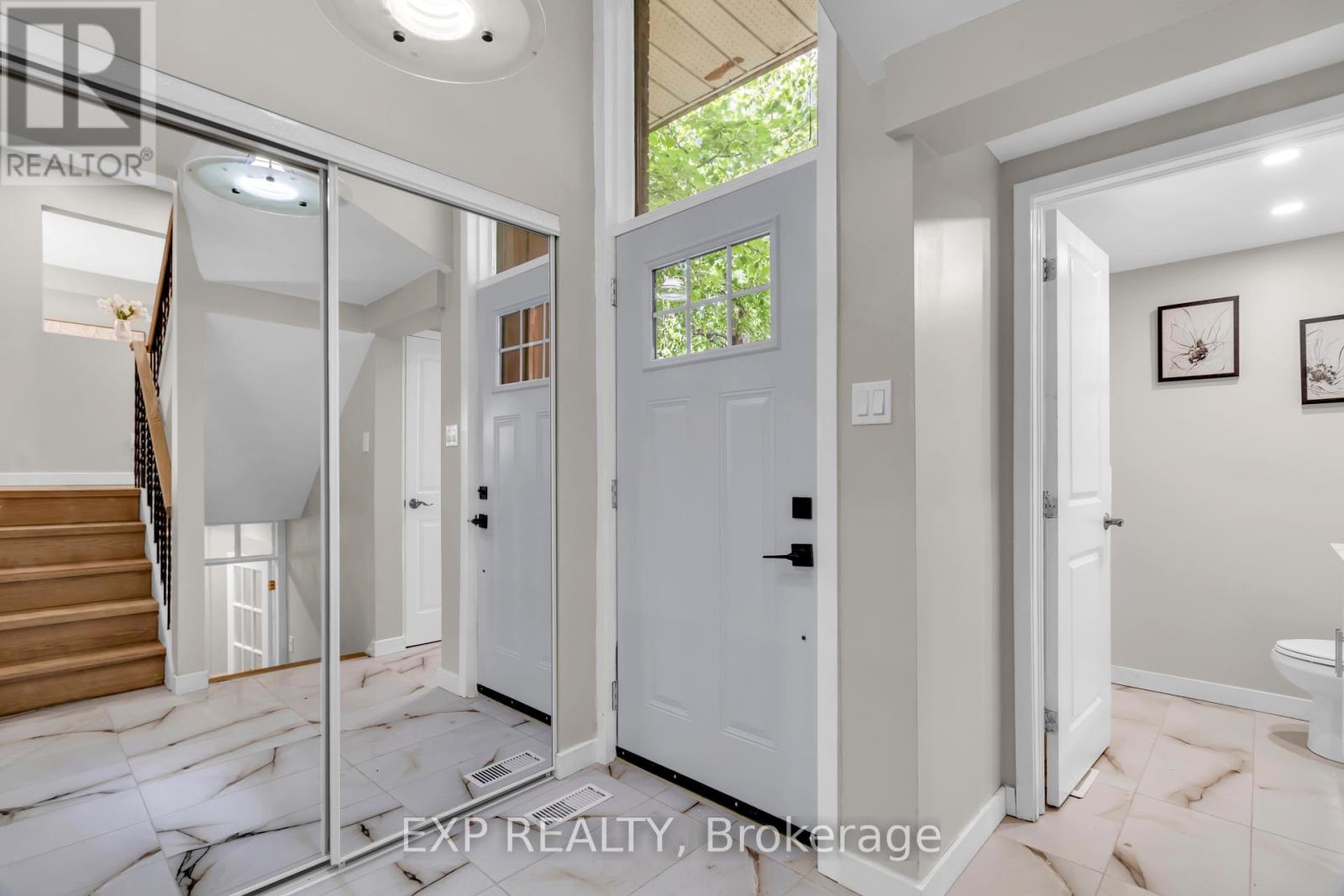 12 Bayside Private