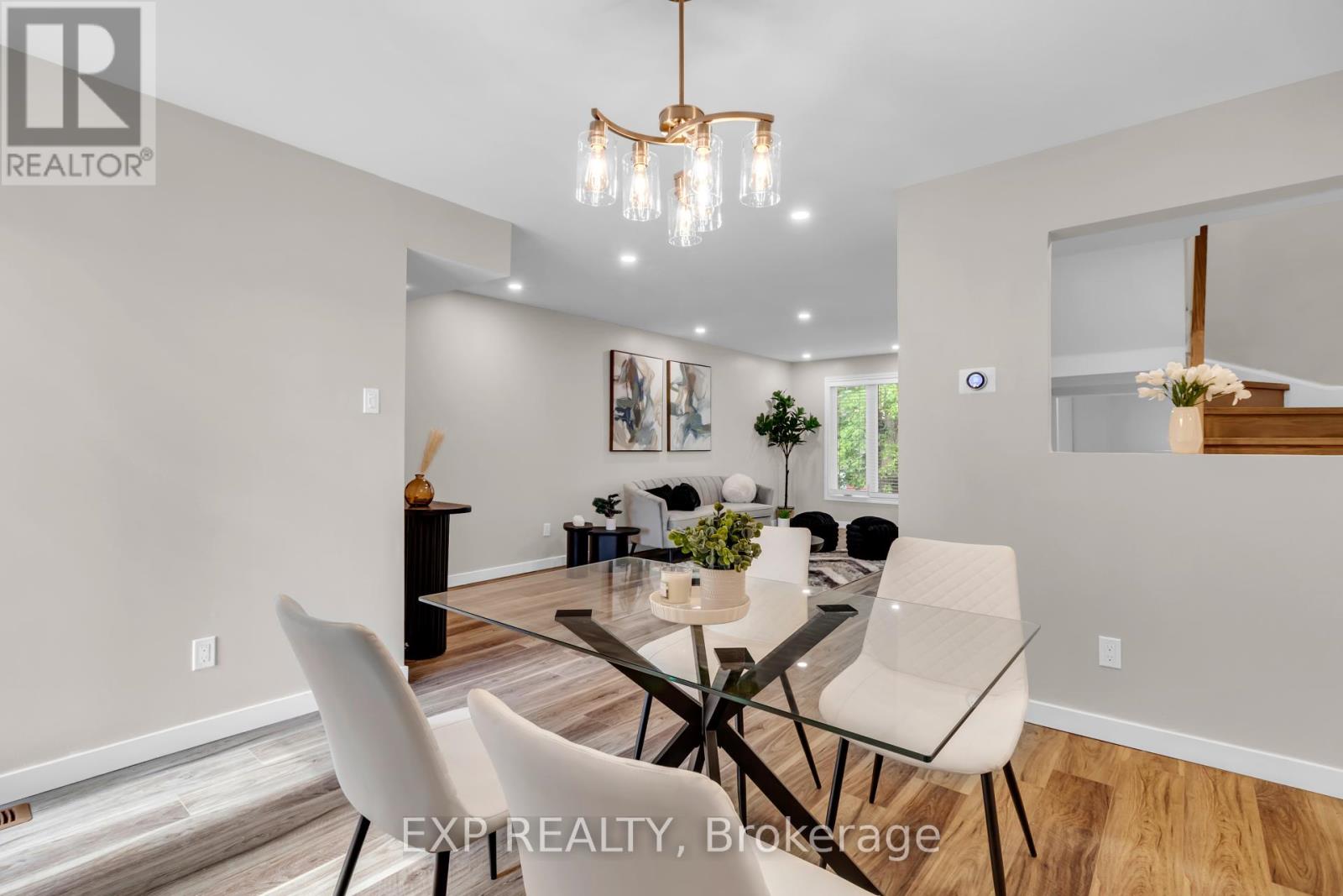 12 Bayside Private