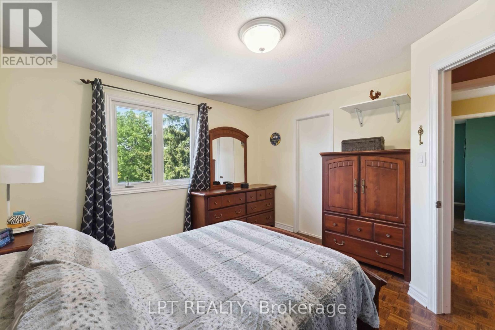 61 Fieldgate Drive