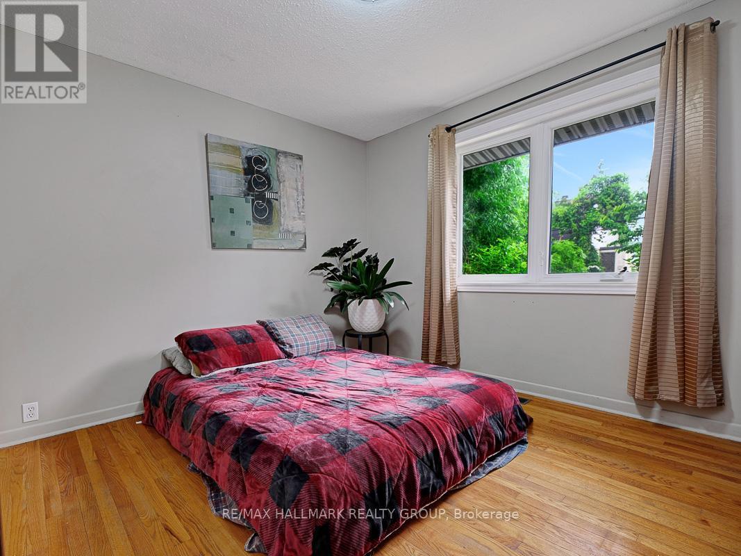 31 Hilliard Avenue