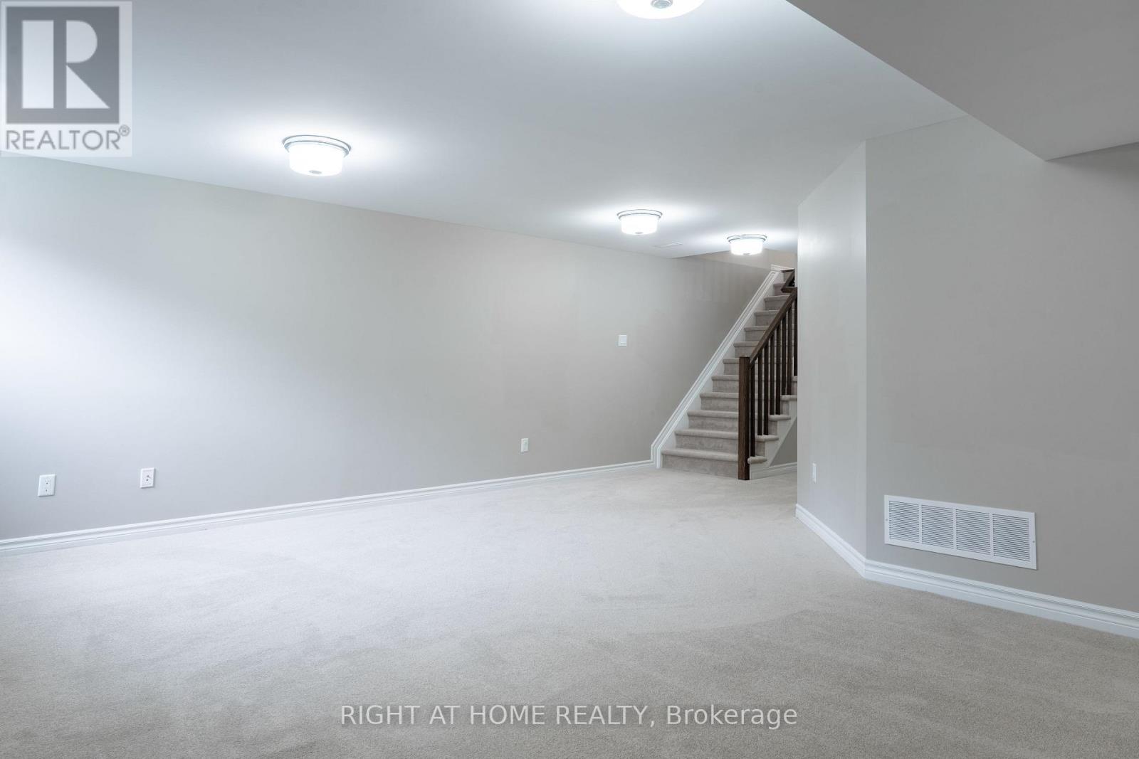 604 Egret Way