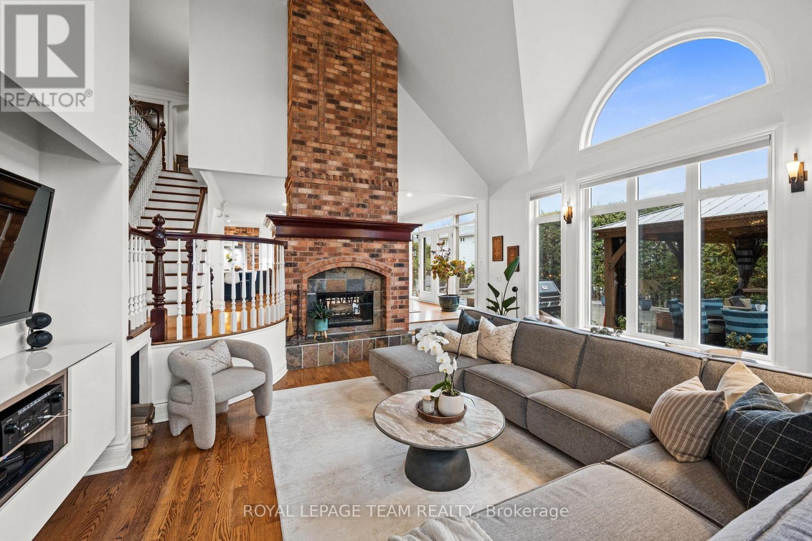17 Craigmohr Court