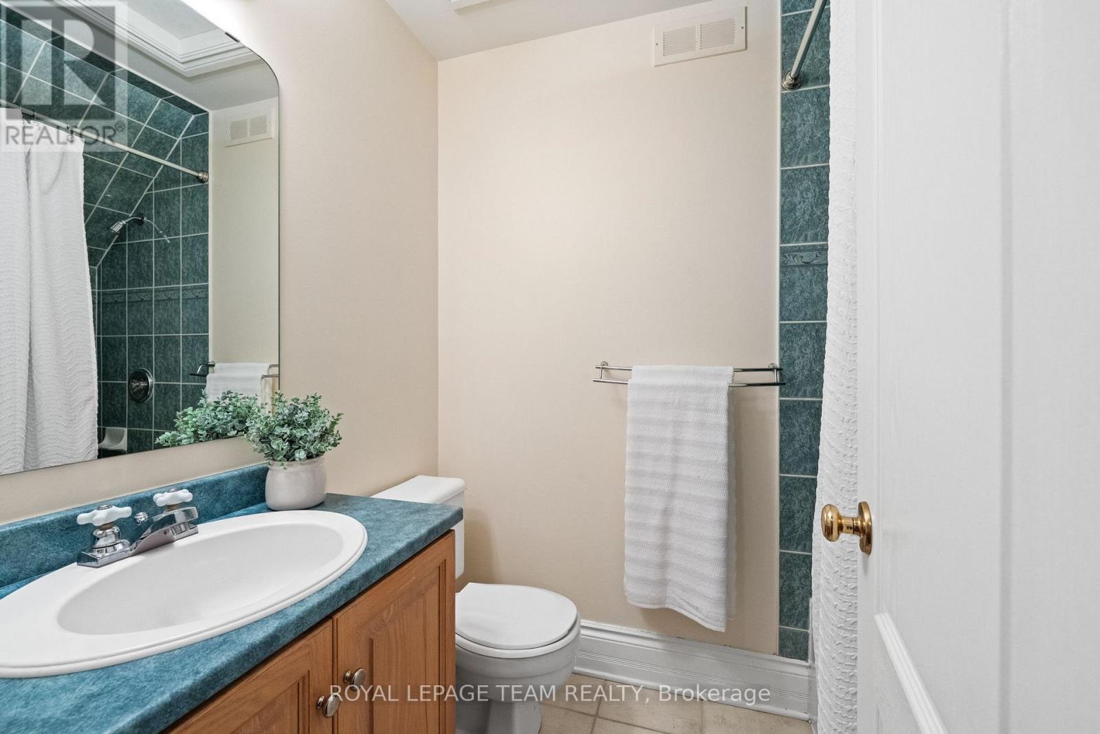 17 Craigmohr Court