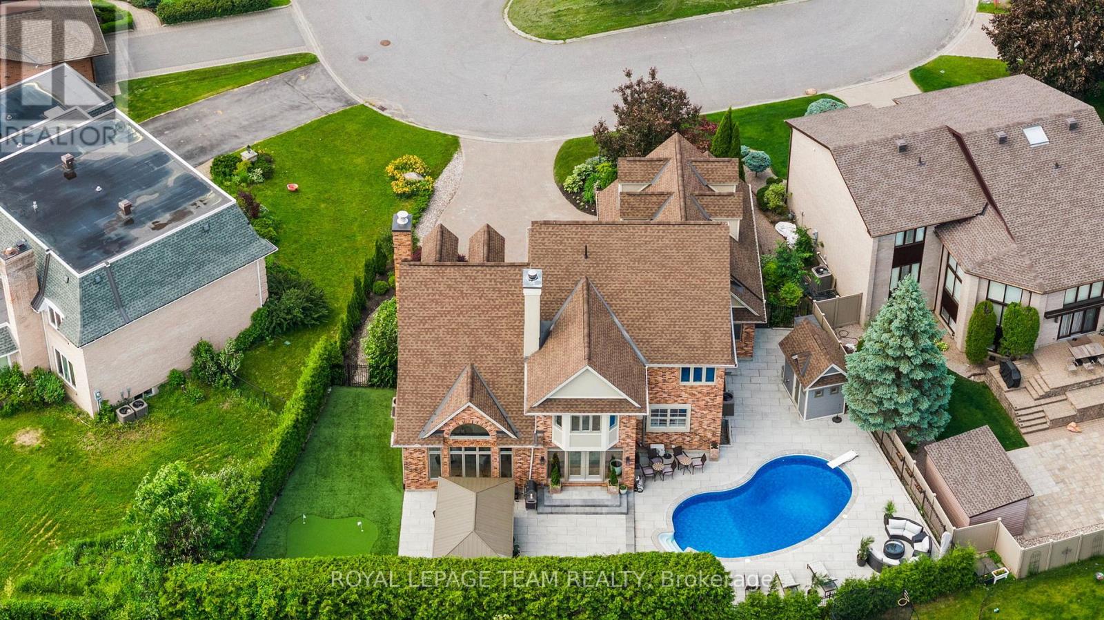 17 Craigmohr Court