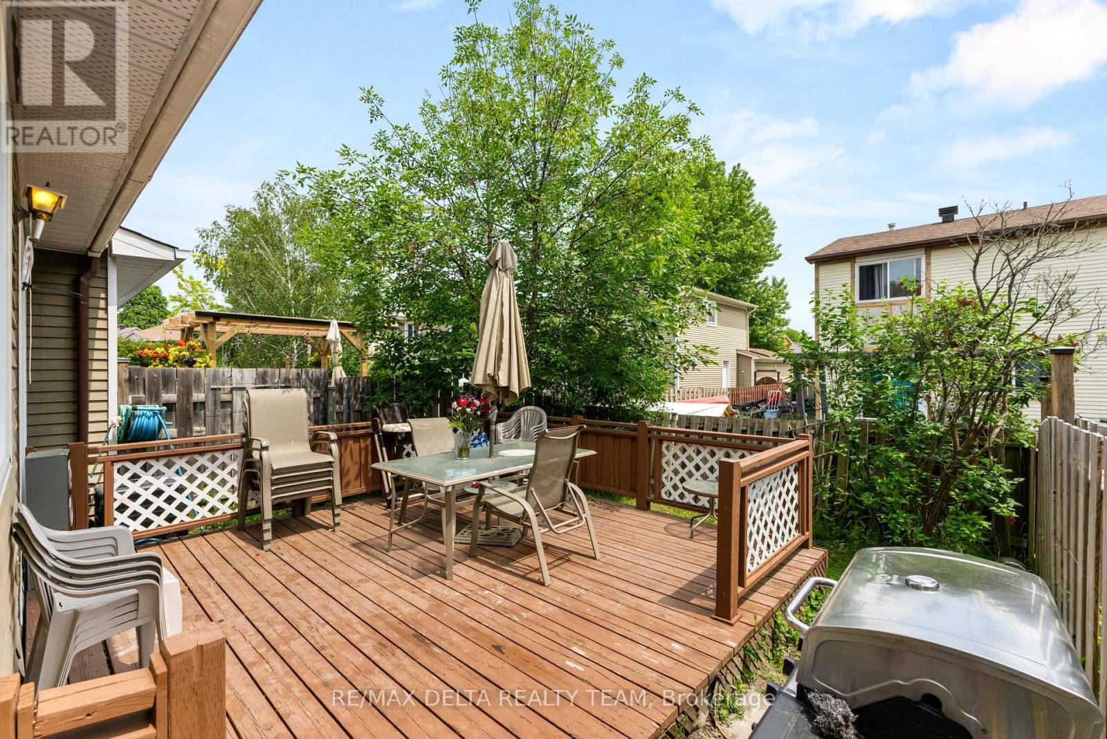 1401 Coulter Place