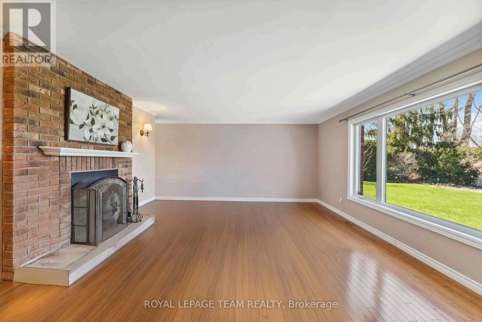1322 Johnston Drive