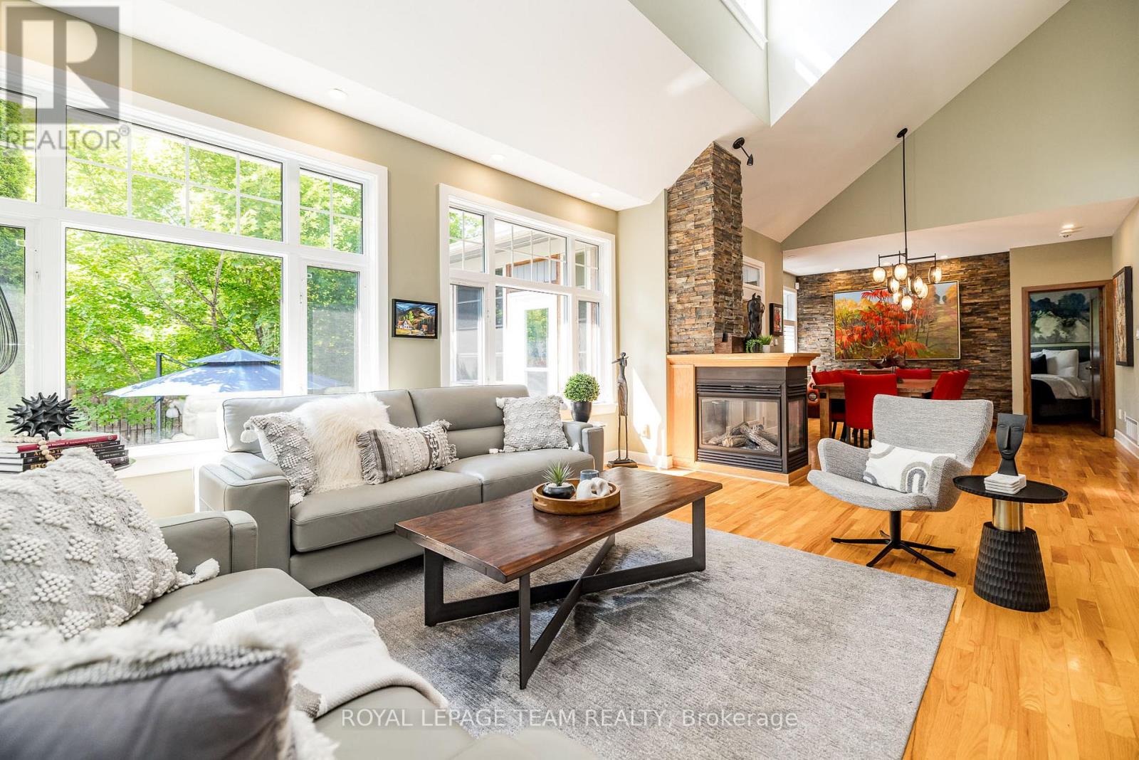 19 Turtle Point Private