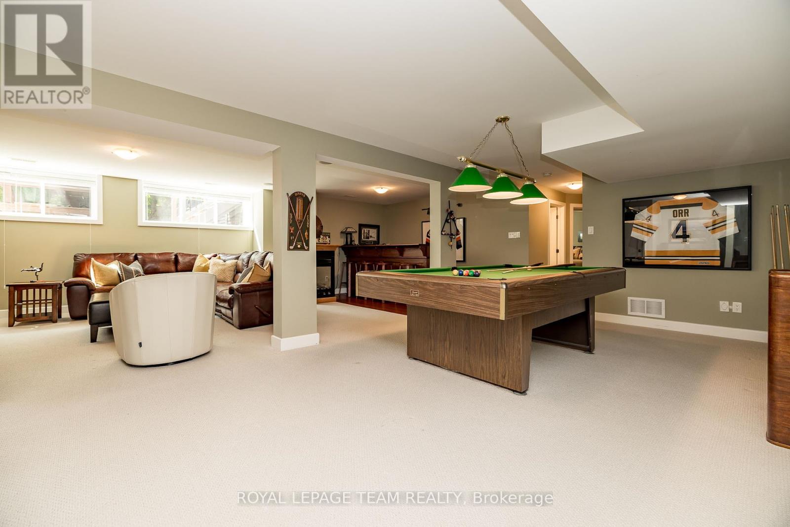 19 Turtle Point Private