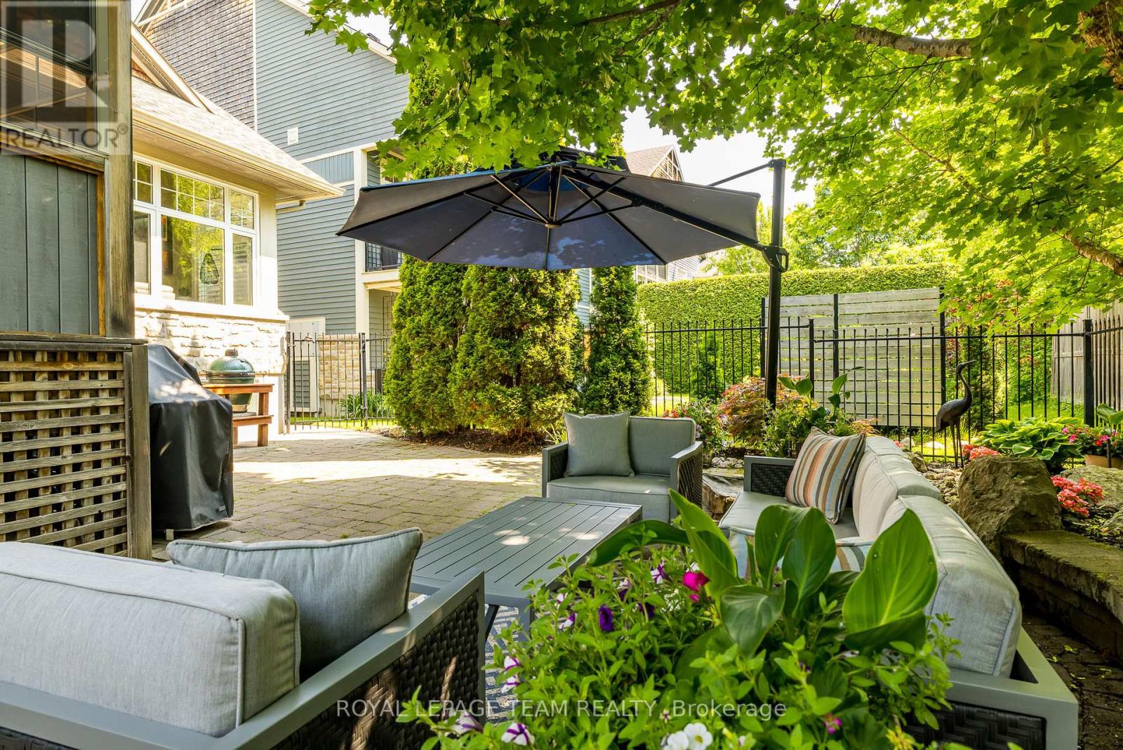 19 Turtle Point Private