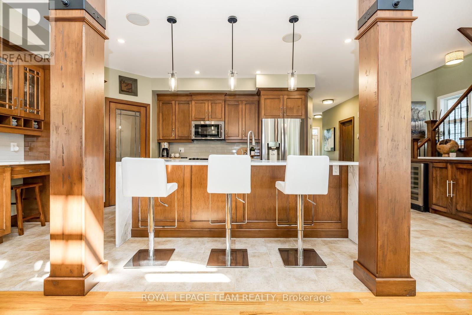19 Turtle Point Private
