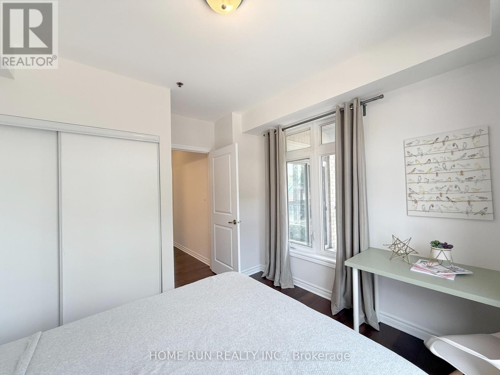 323 - 429 Kent Street