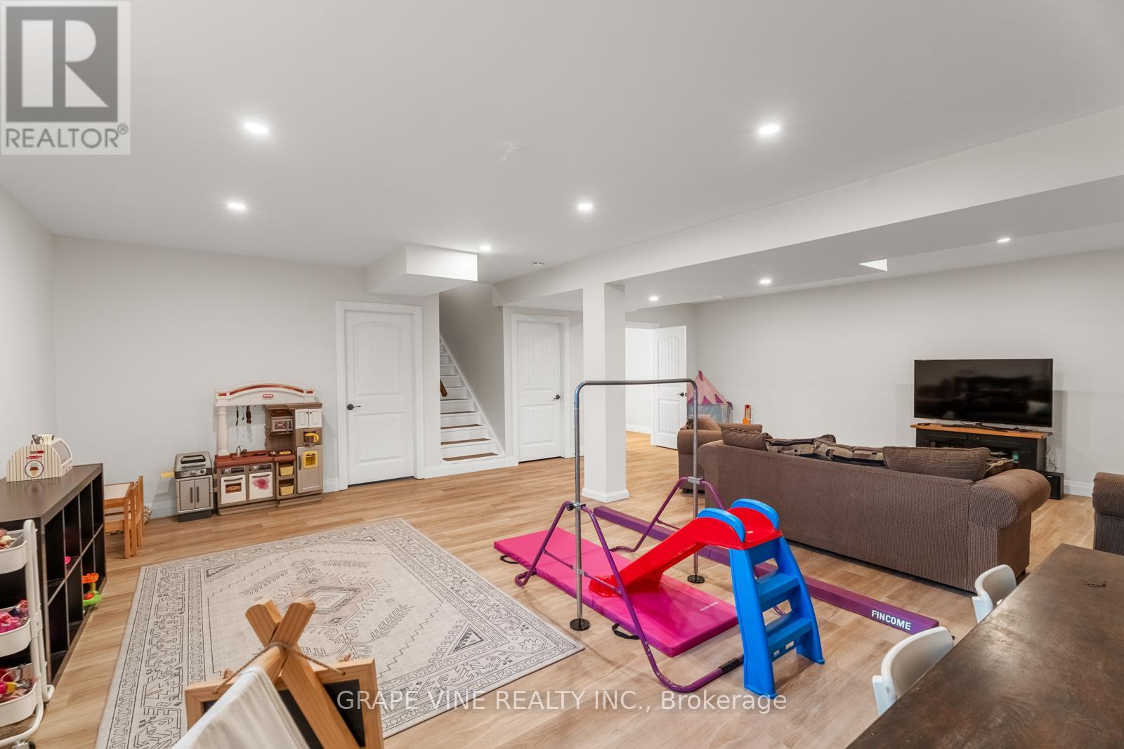 8055 Craig Farm Drive