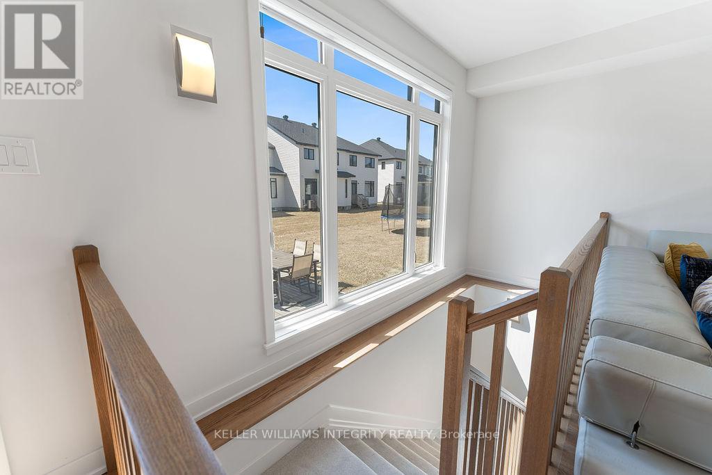 81 Heirloom Street