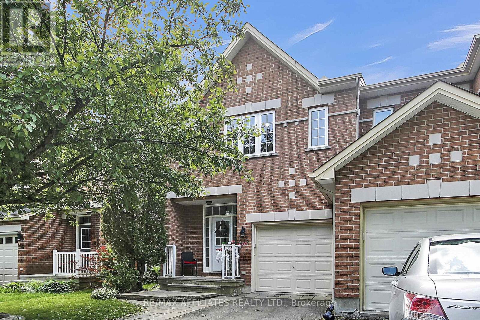 218 Bookton Place