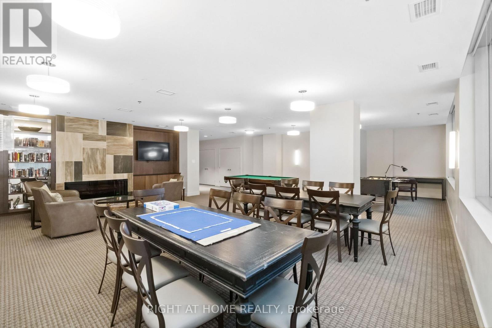 501 - 98 Richmond Road
