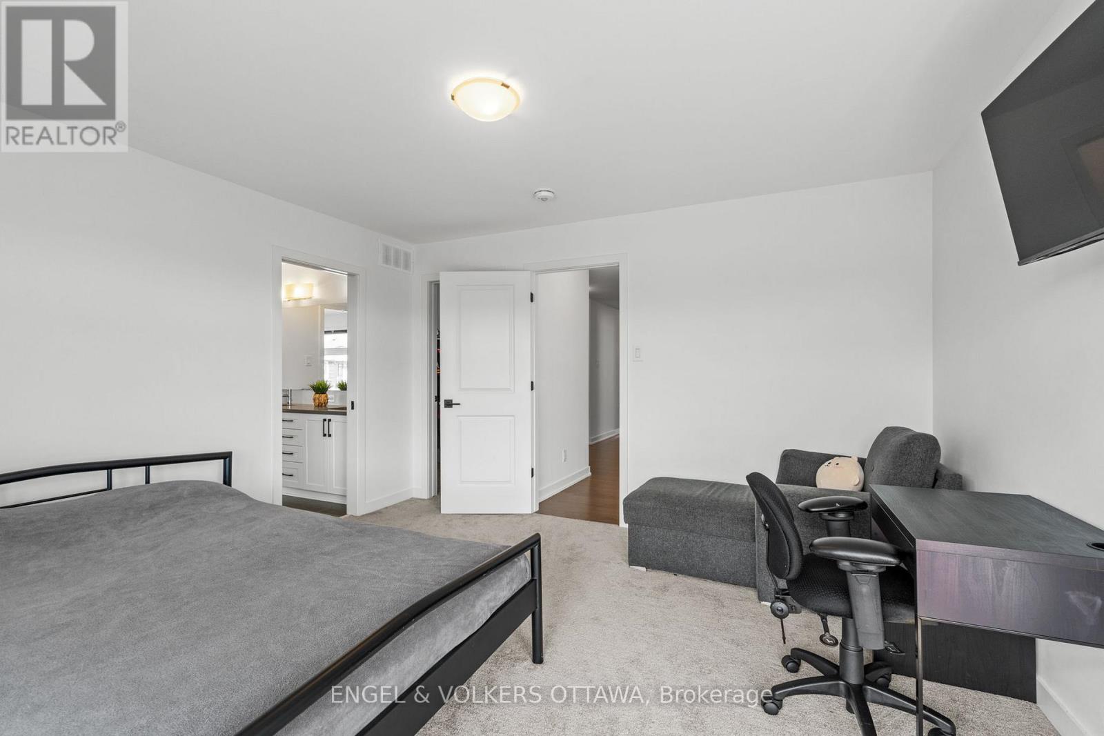 117 Orchestra Way