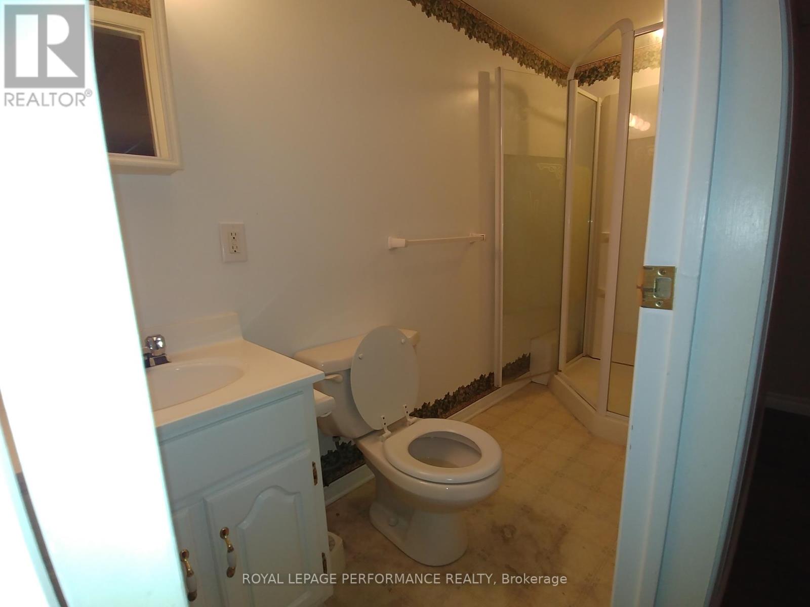 63 - 2063 Jasmine Crescent