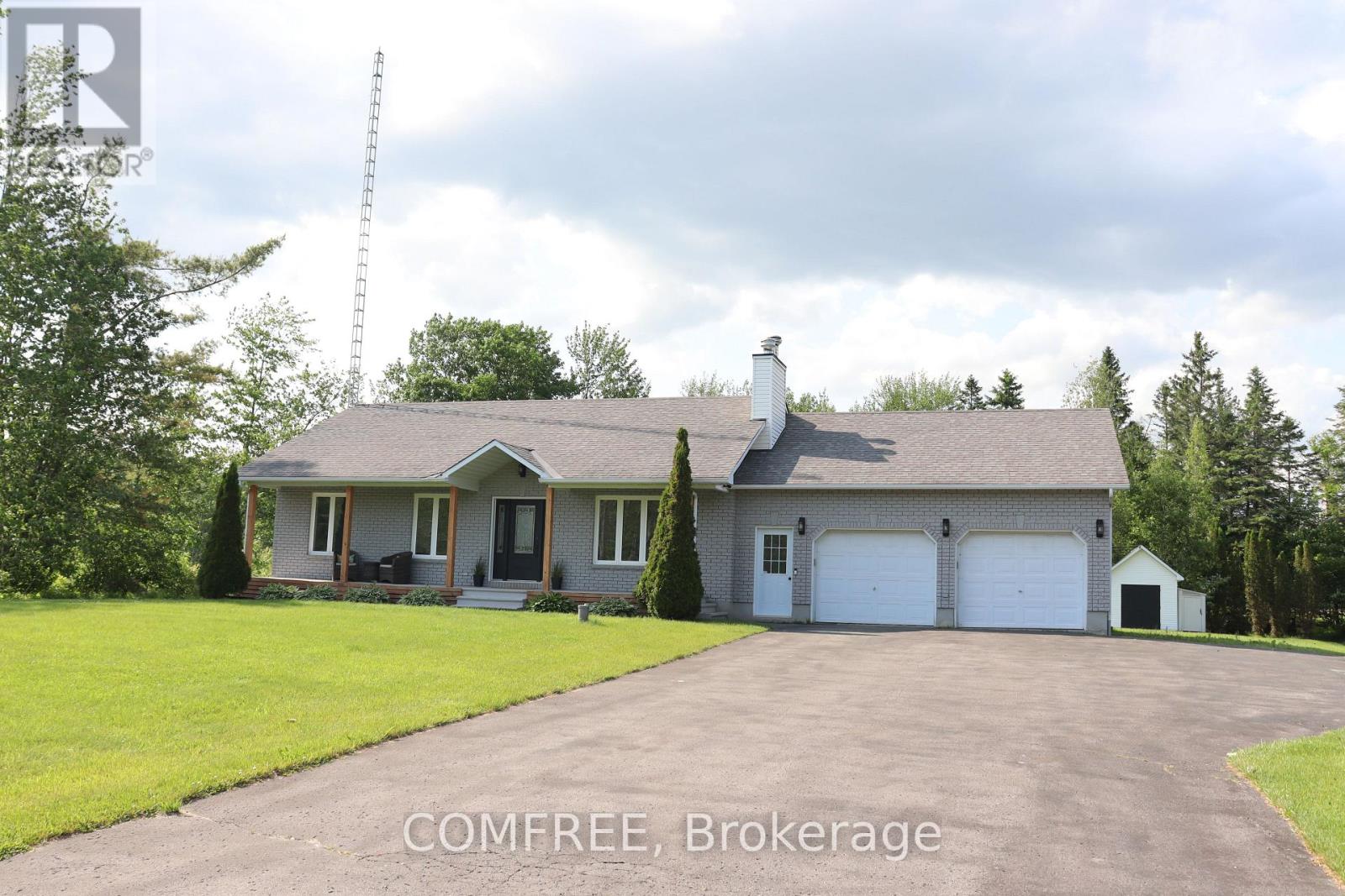 1145 Du Golf Road